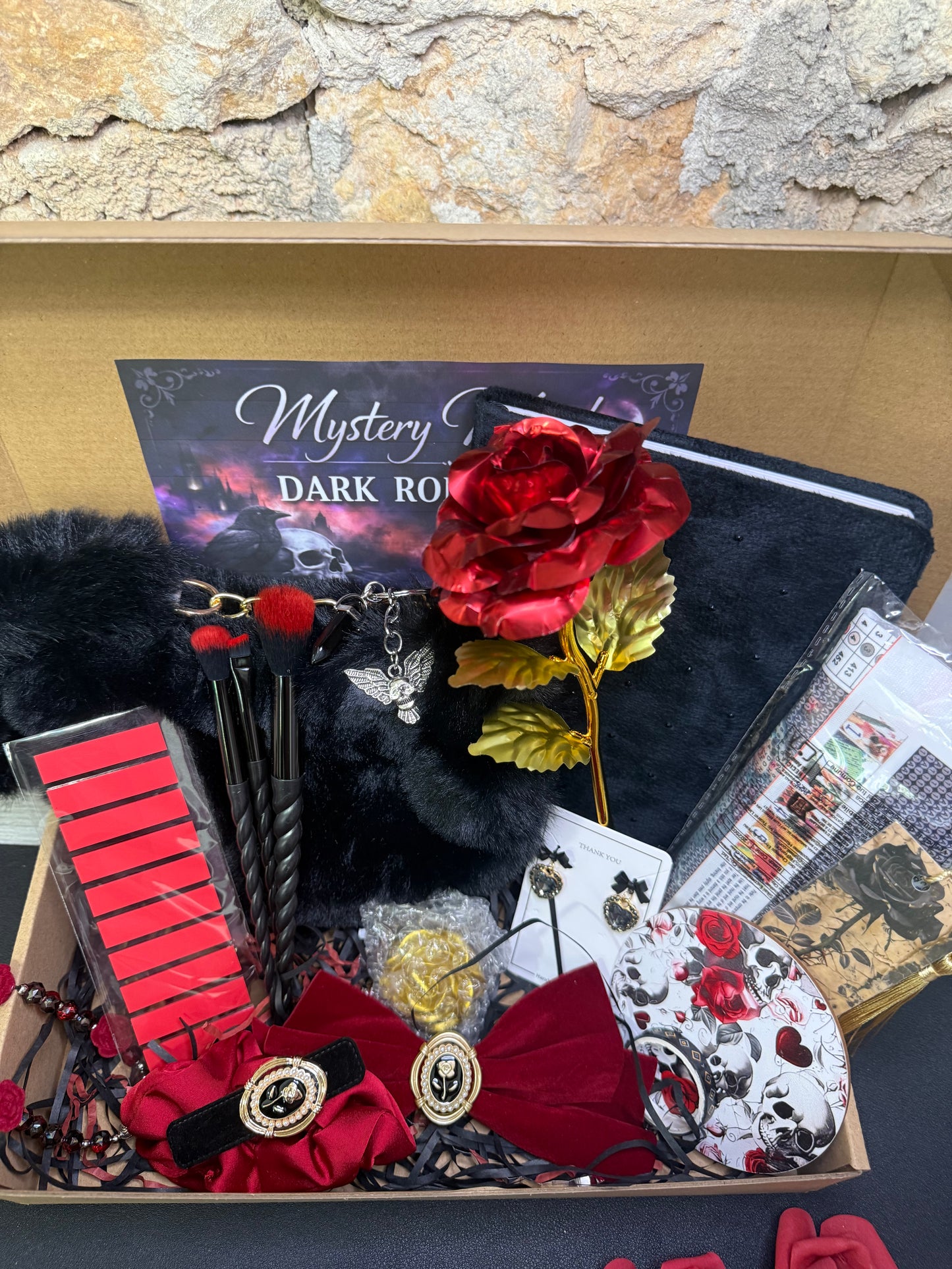 Scoop DARK ROMANCE 🌹